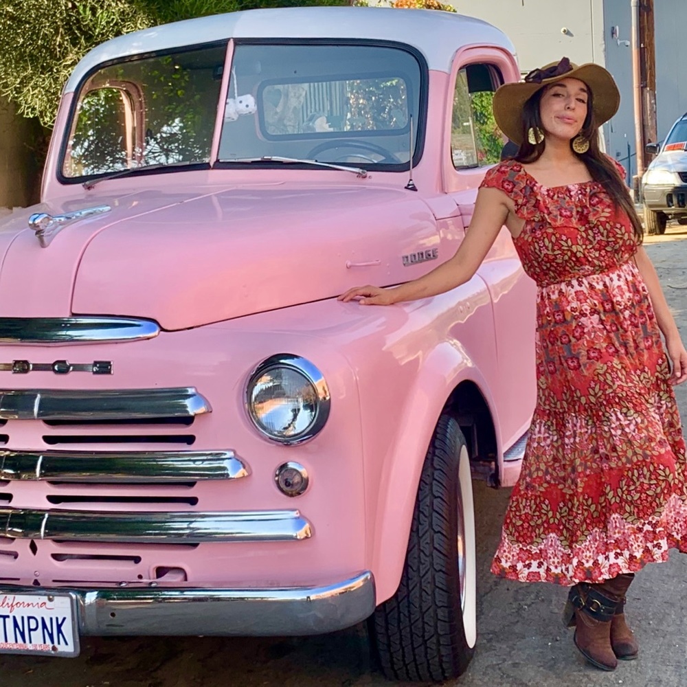 Meet your Posher, Monica